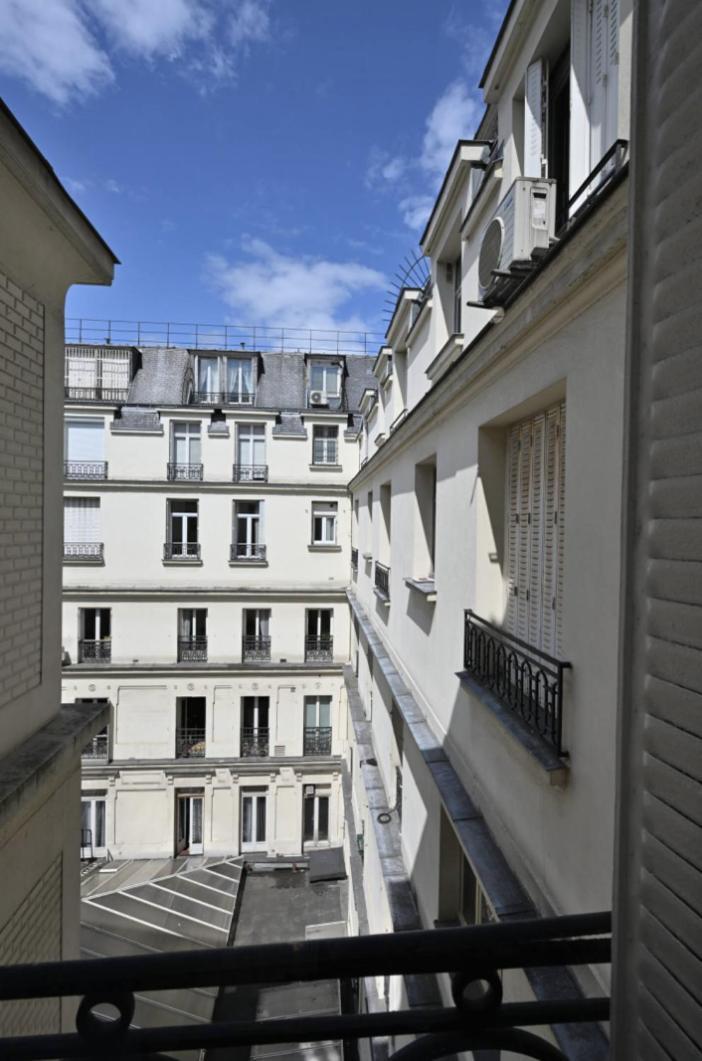 Apartment Stylish - Champs-elysees - Perfect Paris